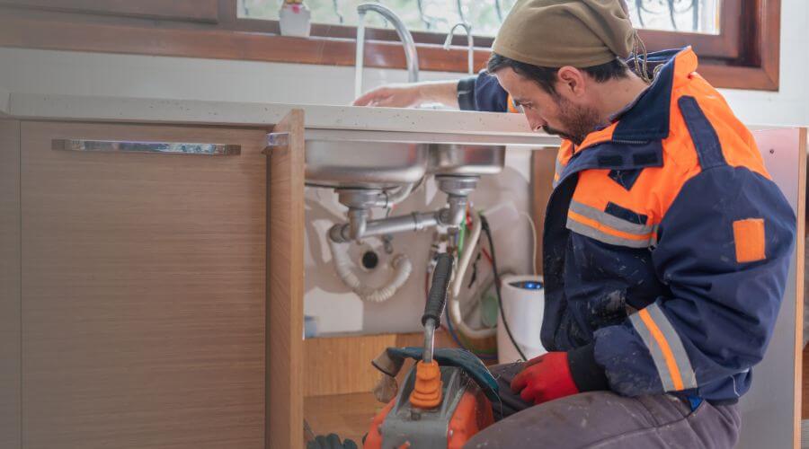 Professional emergency plumbing in North Newton, KS